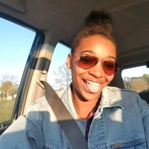 Meet your Posher, Cherish